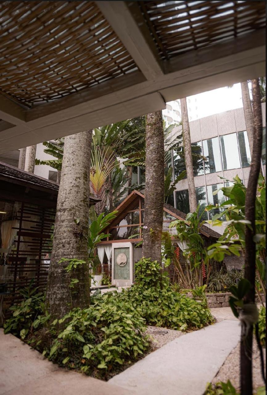 Barra Aparthotel