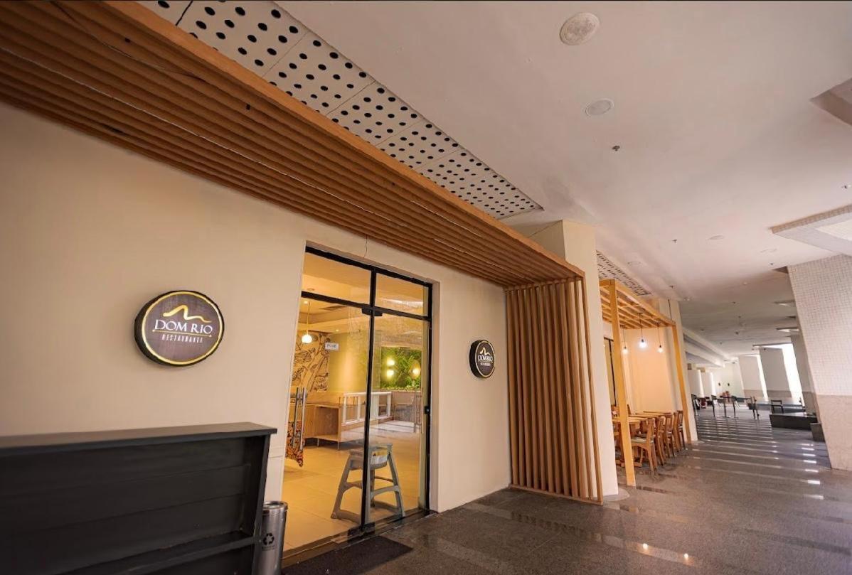 Barra Aparthotel *